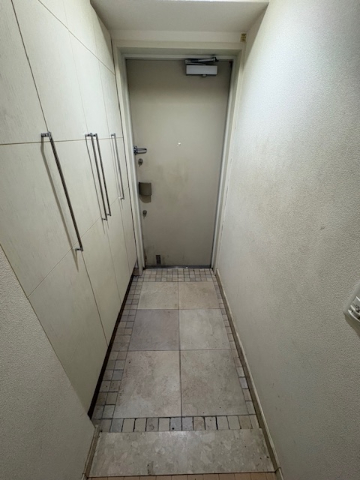 千里中央ラディアンス　玄関